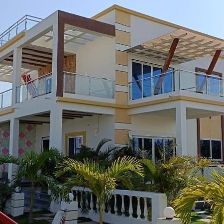 Amaan Exotica Farmhouse Βίλα Venkatāpur Εξωτερικό φωτογραφία