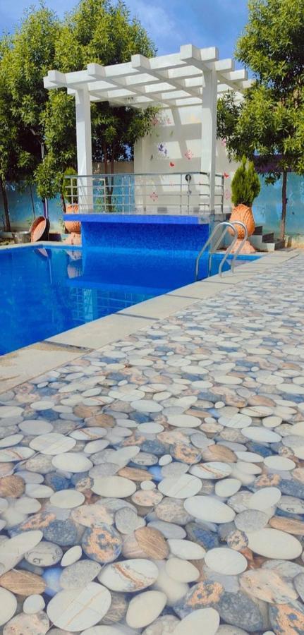 Amaan Exotica Farmhouse Βίλα Venkatāpur Εξωτερικό φωτογραφία